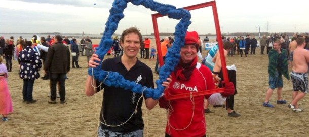 Nieuwjaarsduik 2014 (2).jpg